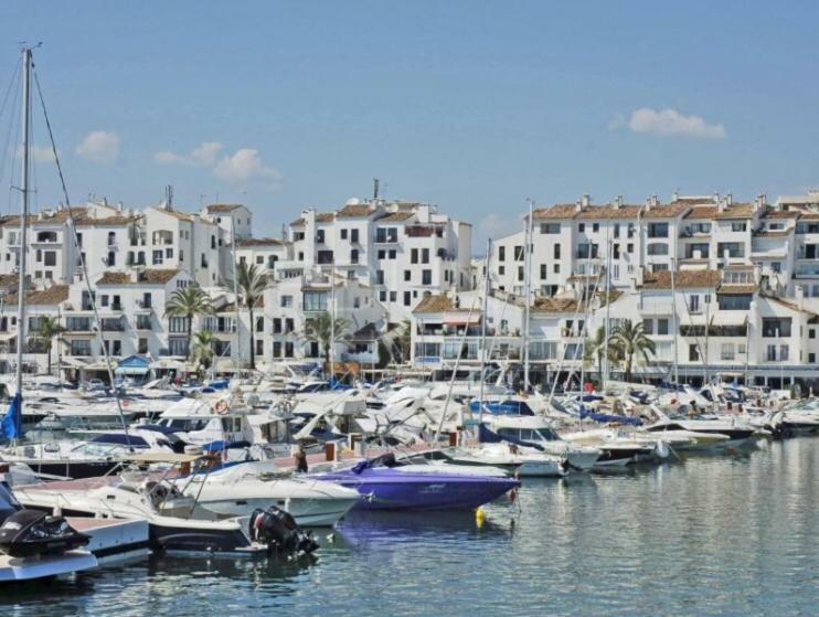 Appartamento Apartament Marbella Esterno foto